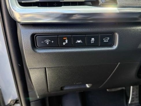 Used 2022 Kia Telluride SX w/ SX Prestige Package AWD/4WD image 16