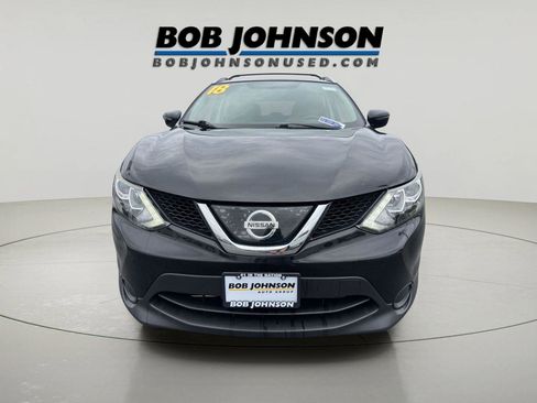 Used 2018 Nissan Rogue Sport SV AWD/4WD image 8