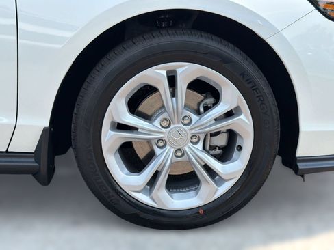 New 2026 Honda Accord LX image 13
