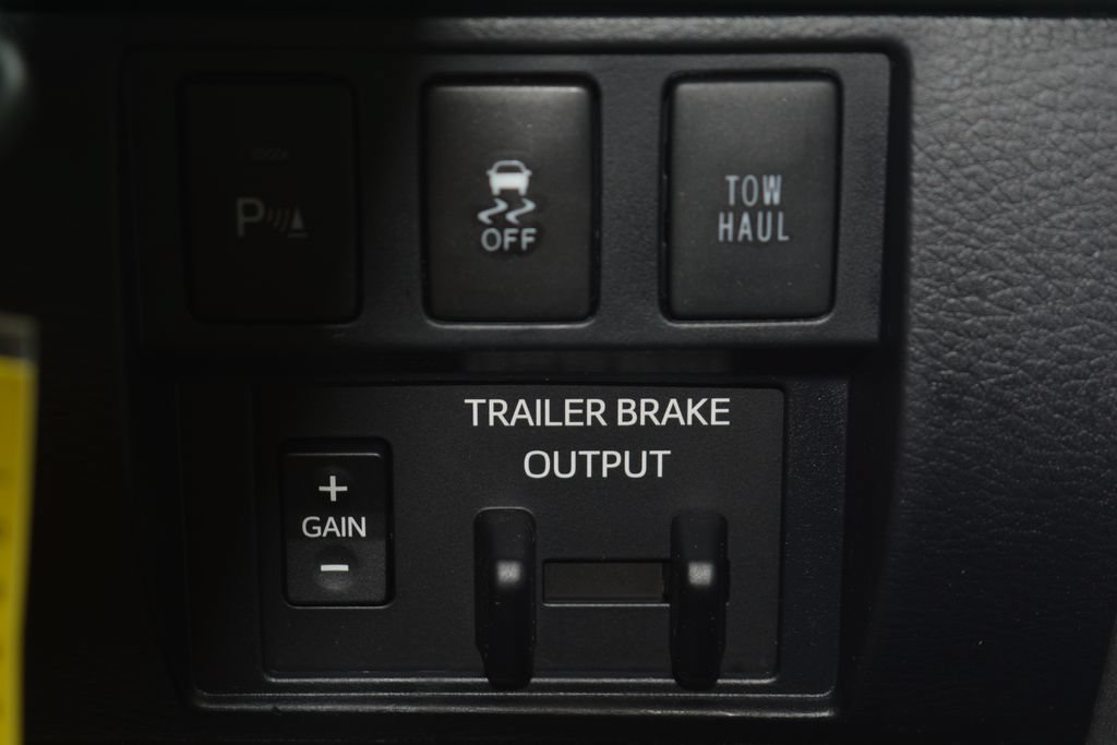 Used 2019 Toyota Tundra SR5 w/ TRD Sport Package AWD/4WD image 16