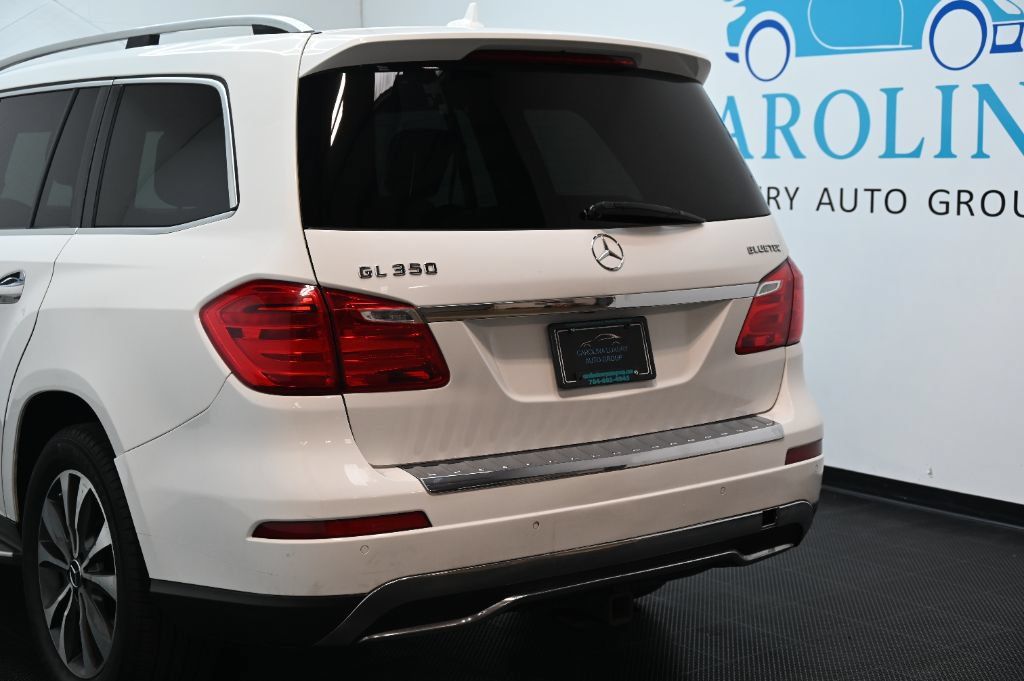 Used 2016 Mercedes-Benz GL 320 BlueTEC 4MATIC w/ Premium I Package image 14