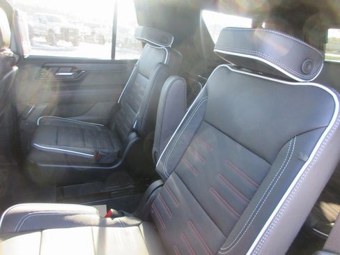 New 2026 GMC Yukon AT4 Ultimate image 13