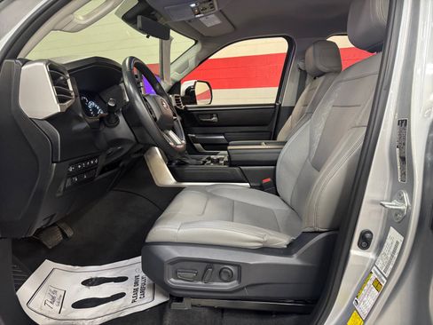 Used 2022 Toyota Tundra SR5 image 14
