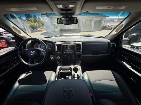 Used 2017 RAM 1500 Sport image 11