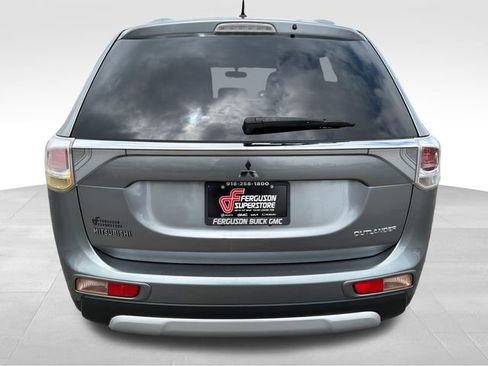 Used 2015 Mitsubishi Outlander ES FWD image 6