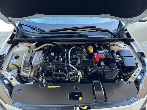 Used 2025 Nissan Sentra SV FWD image 31