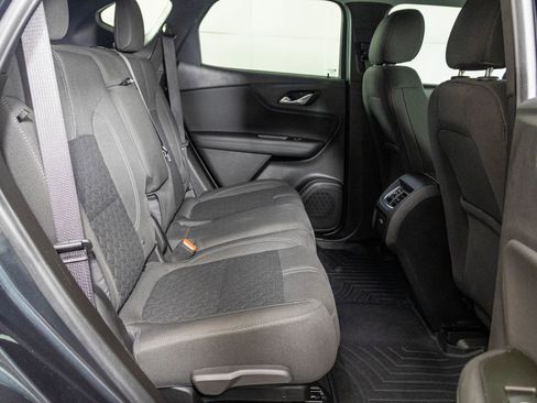 Used 2020 Chevrolet Blazer LT image 44