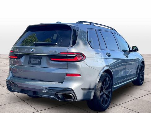 Used 2023 BMW X7 xDrive40i w/ M Sport Package AWD/4WD image 13