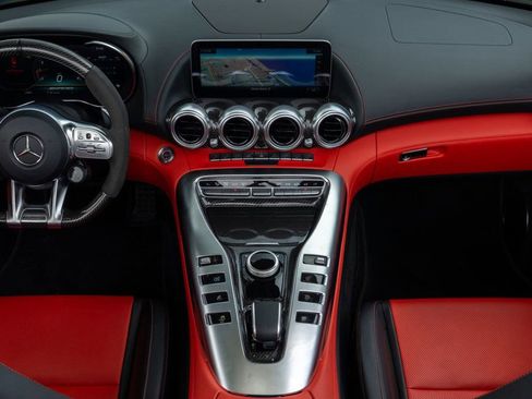 Used 2020 Mercedes-Benz AMG GT C image 20