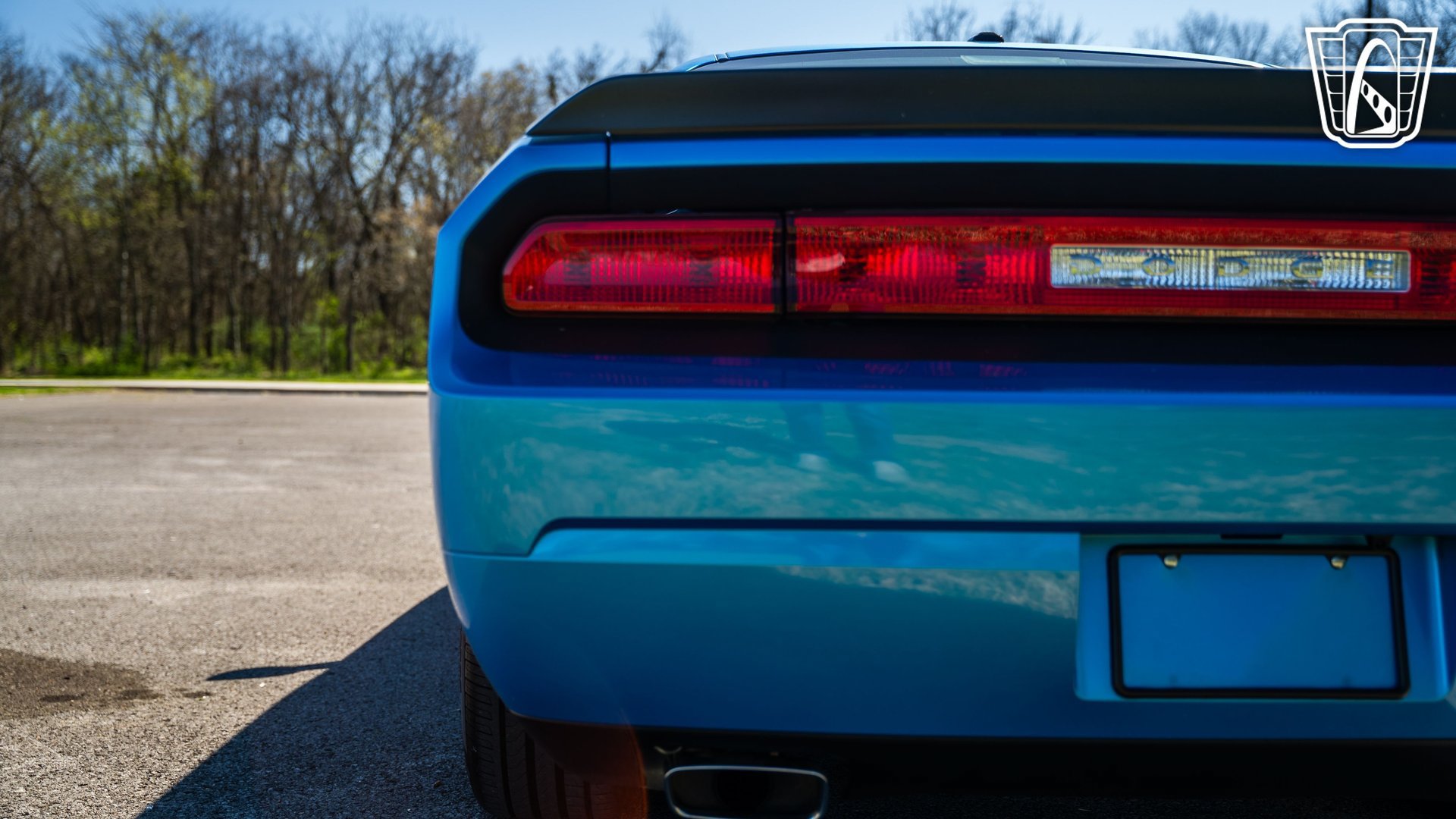 Used 2010 Dodge Challenger SRT8 w/ SRT Option Group II RWD image 32