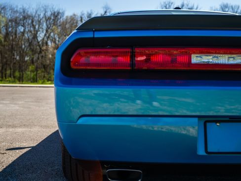 Used 2010 Dodge Challenger SRT8 w/ SRT Option Group II image 32