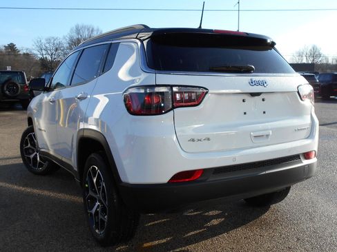 New 2026 Jeep Compass Limited image 3