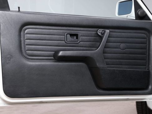 Used 1988 BMW M3 Coupe image 86