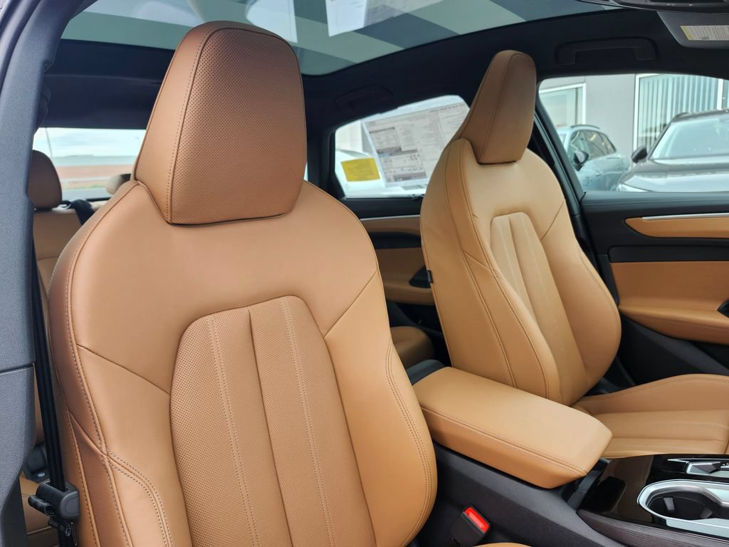 New 2026 Audi A6 Premium Plus AWD/4WD image 17