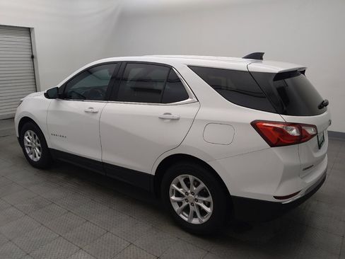 Used 2020 Chevrolet Equinox LT w/ Driver Convenience Package FWD image 3