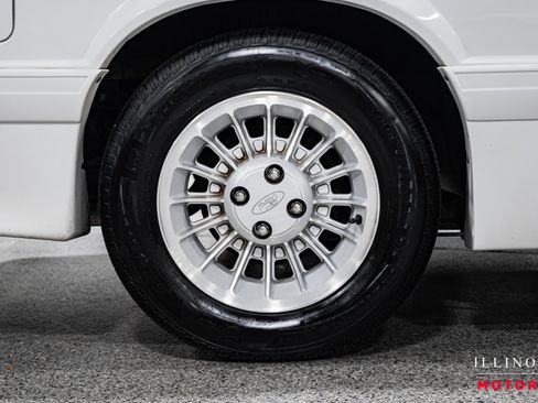 Used 1990 Ford Mustang GT image 11