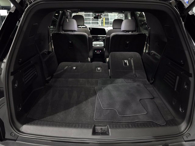 Used 2026 Chevrolet Traverse LT w/ Driver Confidence Package AWD/4WD image 22