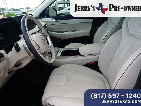 Used 2025 Hyundai Palisade Calligraphy AWD/4WD image 19