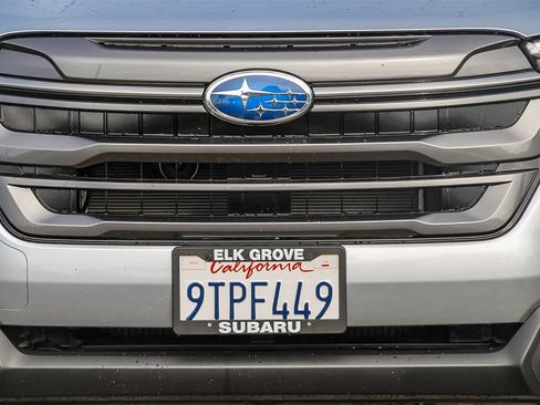 Used 2025 Subaru Forester Premium image 7