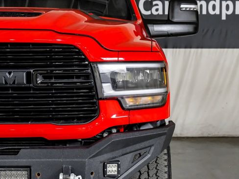 Used 2024 RAM 2500 Laramie w/ Night Edition AWD/4WD image 40