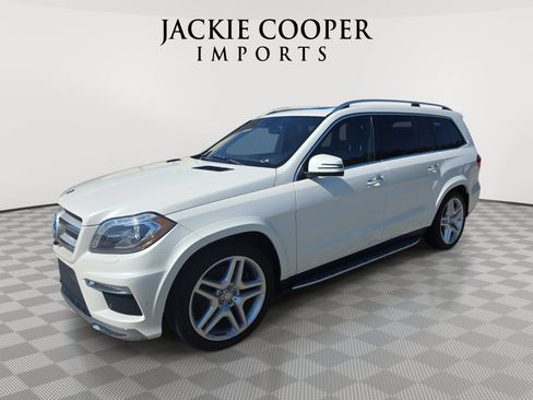 Used 2015 Mercedes-Benz GL 550 4MATIC image 1