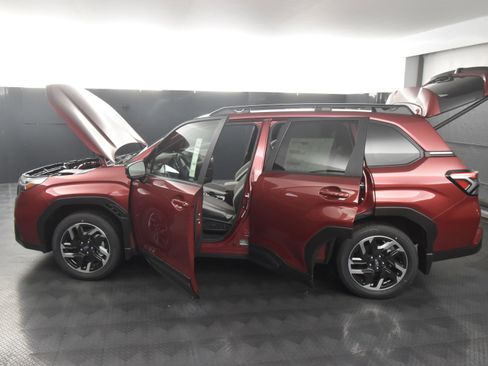 New 2025 Subaru Forester Limited image 30