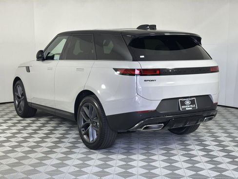 New 2026 Land Rover Range Rover Sport SE image 3