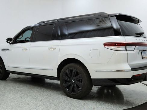 Used 2023 Lincoln Navigator L Black Label AWD/4WD image 3