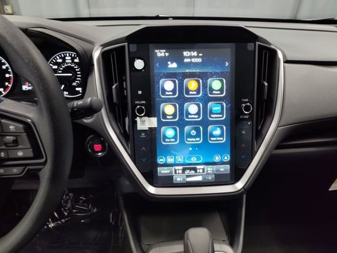 New 2025 Subaru Crosstrek 2.0i Premium image 18