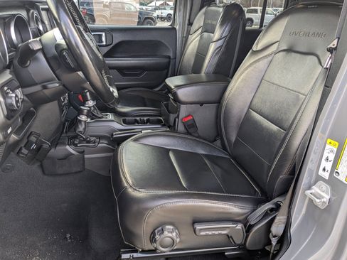 Used 2020 Jeep Gladiator Overland image 22