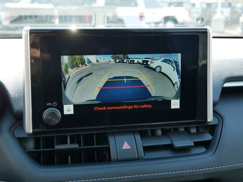 Certified 2025 Toyota RAV4 XLE AWD/4WD image 18