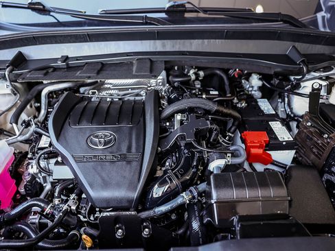 Used 2024 Toyota Grand Highlander FWD image 33