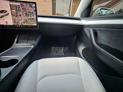 Used 2023 Tesla Model Y AWD image 55