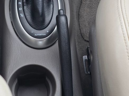 Used 2005 Chrysler PT Cruiser GT FWD image 75