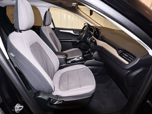 Certified 2022 Ford Escape SE w/ SE Sport Appearance Package AWD/4WD image 20