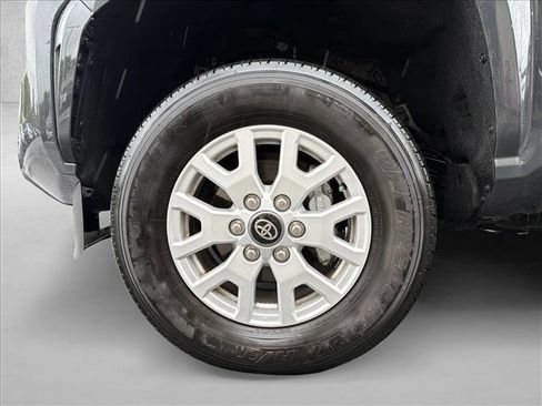 Used 2025 Toyota Tacoma SR5 RWD image 9