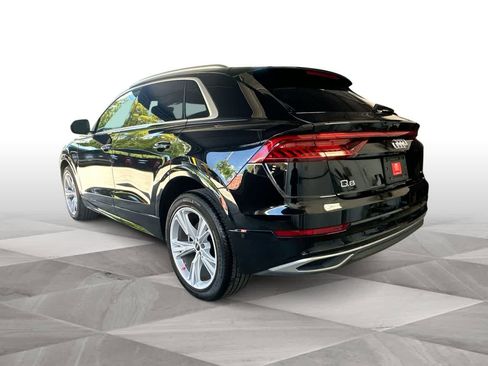 Used 2023 Audi Q8 Premium Plus AWD/4WD image 6