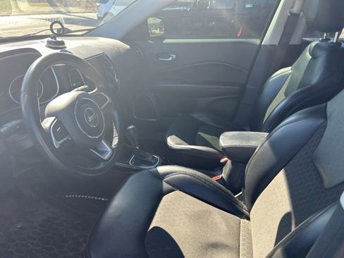Used 2019 Jeep Compass Altitude image 10