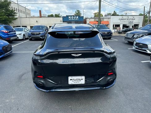 Used 2021 Aston Martin DBX AWD/4WD image 5