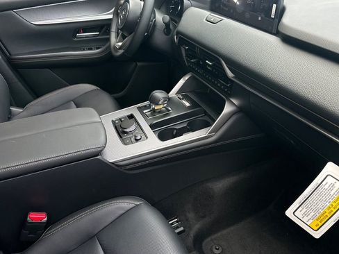 New 2026 MAZDA CX-90 3.3 Turbo w/ Preferred Package image 16