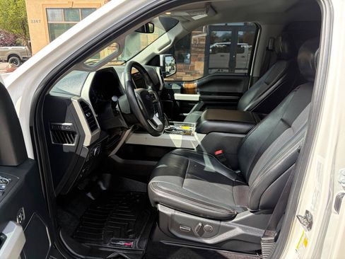 Used 2018 Ford F150 Lariat AWD/4WD image 4