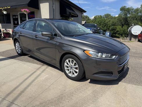 Used 2016 Ford Fusion S FWD image 1