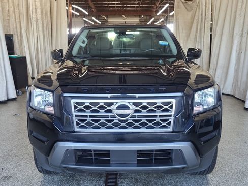 Used 2023 Nissan Frontier SV w/ Technology Package RWD image 4