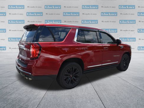 Used 2021 GMC Yukon Denali w/ Denali Premium Package AWD/4WD image 4