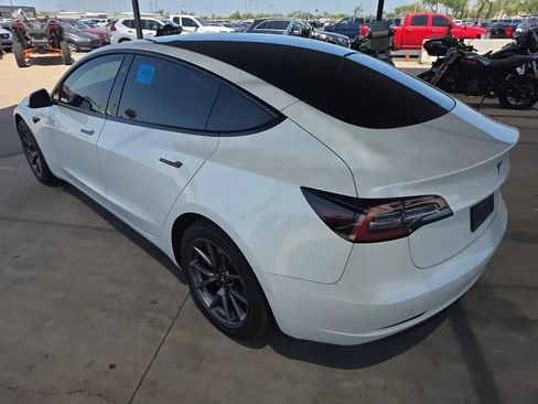 Used 2022 Tesla Model 3 Long Range AWD/4WD image 4