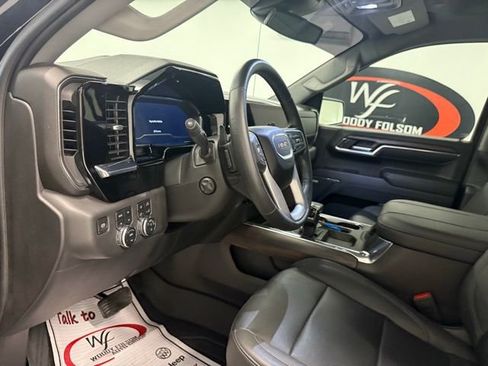 Used 2023 GMC Sierra 1500 SLT w/ SLT Premium Package image 12