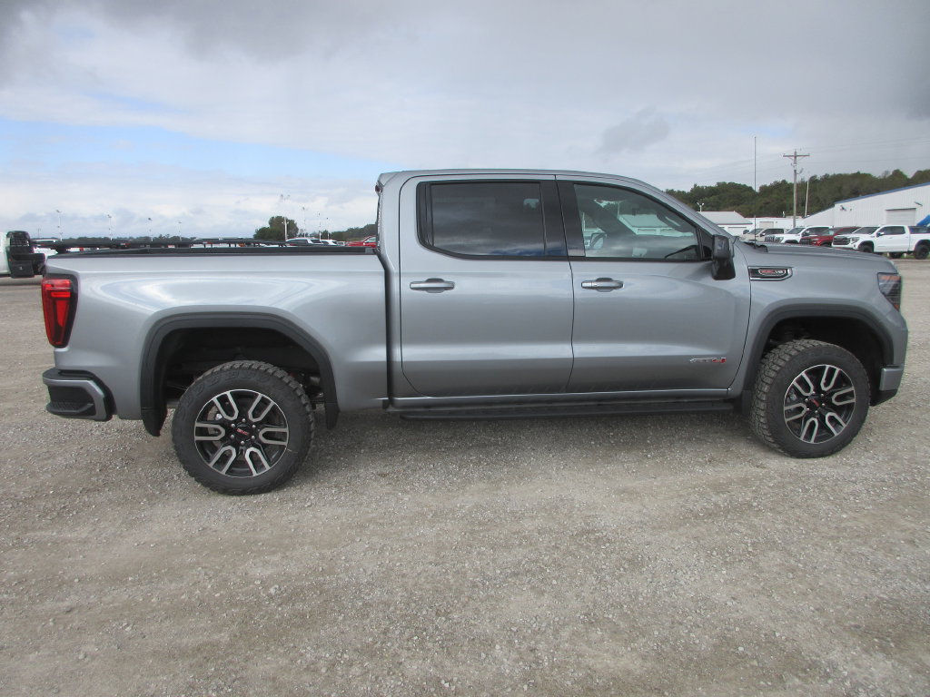 New 2026 GMC Sierra 1500 AT4 w/ AT4 Premium Package AWD/4WD image 3