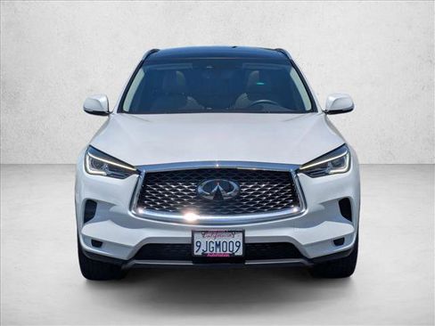 Used 2023 INFINITI QX50 Luxe FWD image 2