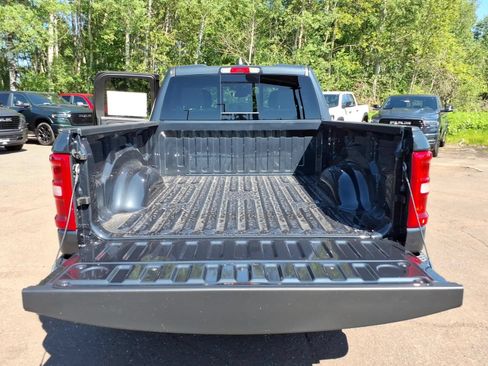New 2026 RAM 1500 Big Horn AWD/4WD image 17
