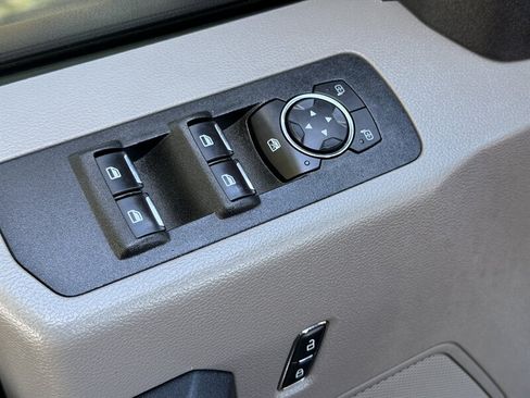 Used 2018 Ford F150 XL w/ Equipment Group 101A Mid AWD/4WD image 13